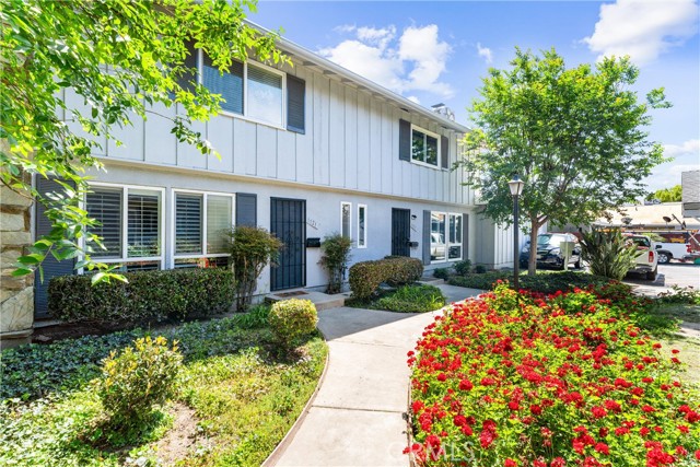 Detail Gallery Image 27 of 29 For 1121 E 1st St, Tustin,  CA 92780 - 2 Beds | 1/1 Baths