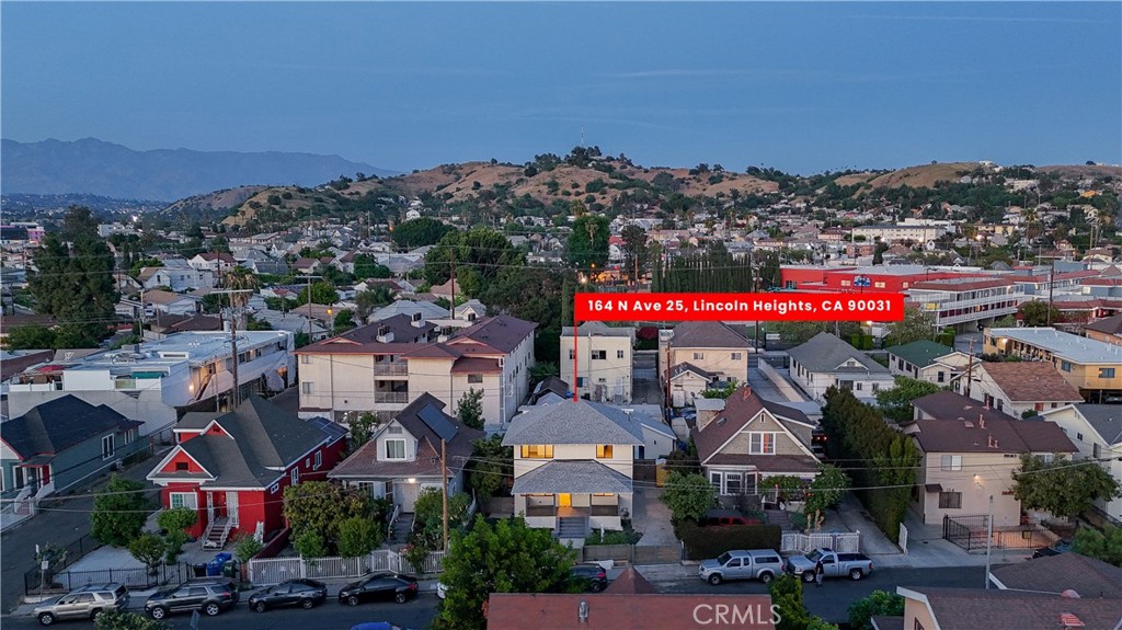 https://media.crmls.org/medias/1b8ba6dc-2b41-47e4-a055-705dbff52ab5.jpg?preset=X-Large
