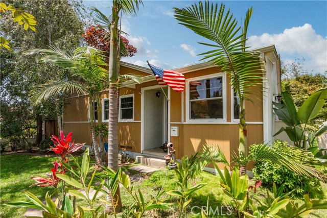 19301 Beckworth Avenue, Torrance CA: https://media.crmls.org/medias/1b8cf6b6-0544-402c-87bc-3f38779a20b8.jpg