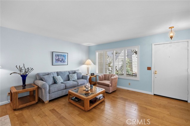 Detail Gallery Image 6 of 38 For 15 Milazzo, Irvine,  CA 92620 - 3 Beds | 2/1 Baths