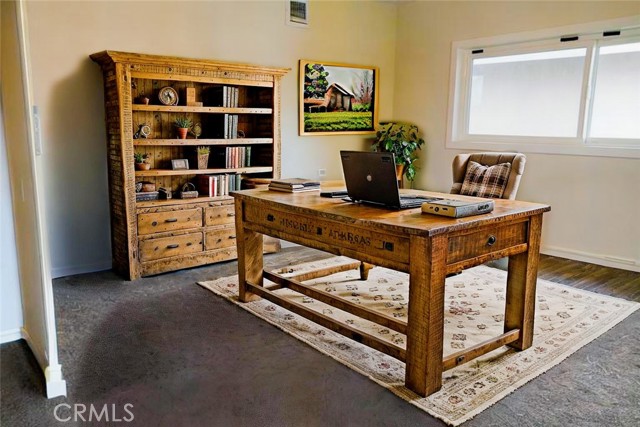 Detail Gallery Image 11 of 15 For 1140 W Westmont Ave, Hemet,  CA 92543 - 2 Beds | 2 Baths