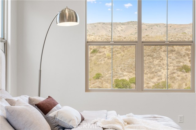 107 Somera, Irvine CA: https://media.crmls.org/medias/1b8fa2c9-5603-45d6-93a4-438660d0ad3e.jpg