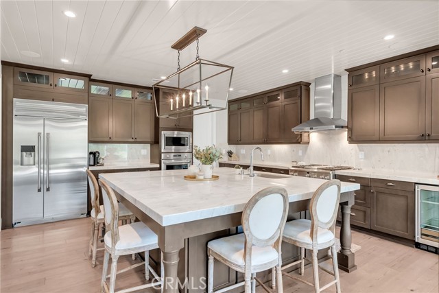 Detail Gallery Image 8 of 19 For 12237 Cortona Pl, Riverside,  CA 92503 - 4 Beds | 4/2 Baths