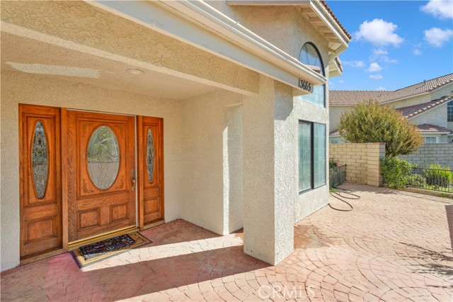 Detail Gallery Image 3 of 67 For 13685 Sierra Vista, Victorville,  CA 92395 - 3 Beds | 3 Baths