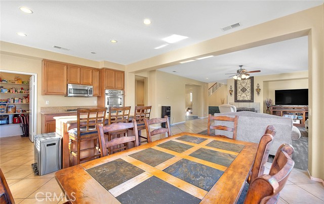 Detail Gallery Image 18 of 73 For 31722 Waterfall Way, Murrieta,  CA 92563 - 4 Beds | 3/1 Baths