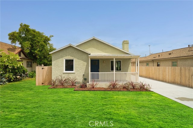 Detail Gallery Image 1 of 26 For 9455 Ives St, Bellflower,  CA 90706 - 2 Beds | 1 Baths