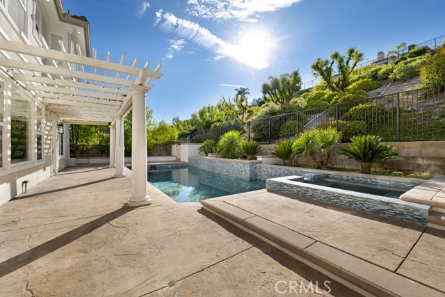 20151 Via Medici, Porter Ranch CA: https://media.crmls.org/medias/1b92f509-0e02-499f-aa95-6ed681c351b8.jpg