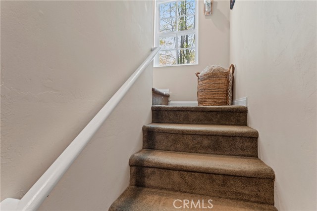 29613 Hook Creek Road, Cedar Glen CA: https://media.crmls.org/medias/1b9387e6-fe12-4d26-8071-b4638be5ad43.jpg