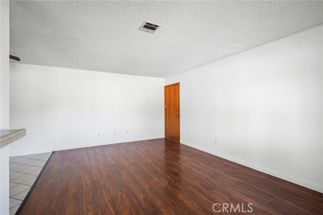 16226 Vanowen Street, Van Nuys CA: https://media.crmls.org/medias/1b93cea8-00a9-4dd6-9045-907592e3dcd5.jpg