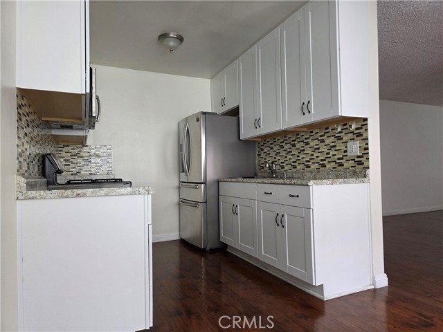 706 East Harvard Street, 5 photo 10