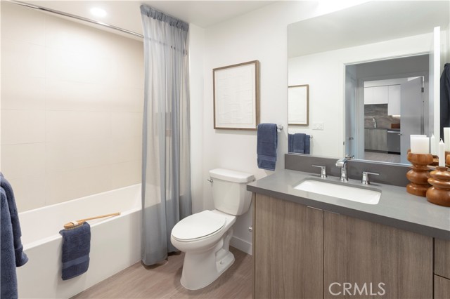 Detail Gallery Image 6 of 21 For 511 S Harbor #427,  San Pedro,  CA 90731 - 2 Beds | 2 Baths