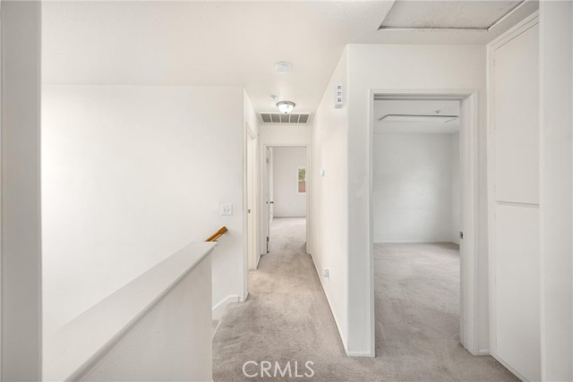 1443 Sutherland Drive, Riverside CA: https://media.crmls.org/medias/1b949be0-96d2-40c0-a1de-affb8b95fd87.jpg