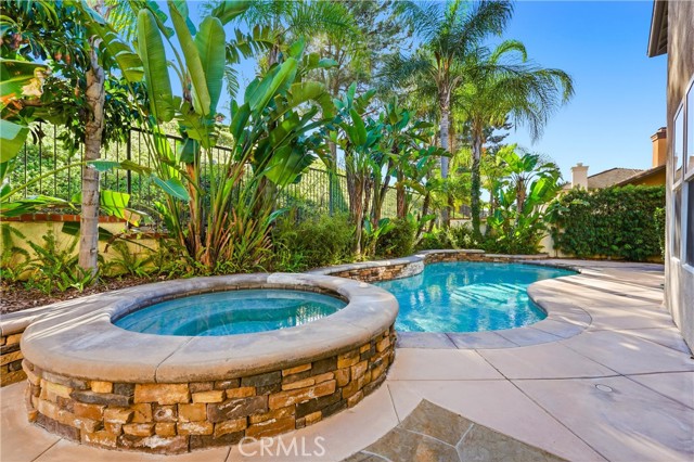 Detail Gallery Image 26 of 66 For 19950 via Natalie, Yorba Linda,  CA 92887 - 5 Beds | 4/1 Baths