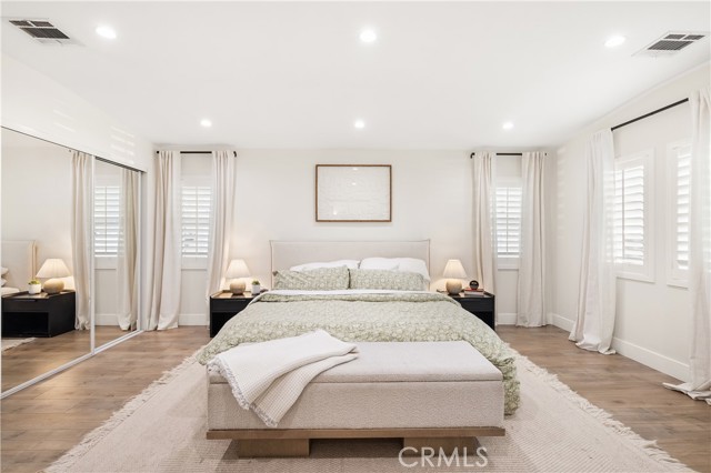 3 Bed Home for Sale in Los Angeles, California