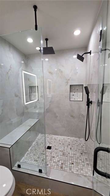 Detail Gallery Image 3 of 7 For 7047 1/2 Nestle Ave, Reseda,  CA 91335 - 1 Beds | 1 Baths