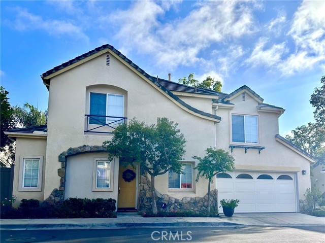 Detail Gallery Image 1 of 14 For 27 Poppyfield Ln, Rancho Santa Margarita,  CA 92688 - 3 Beds | 2/1 Baths