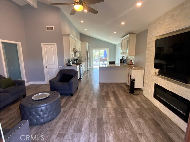 Detail Gallery Image 18 of 24 For 27312 Las Nieves, Mission Viejo,  CA 92691 - 3 Beds | 2 Baths