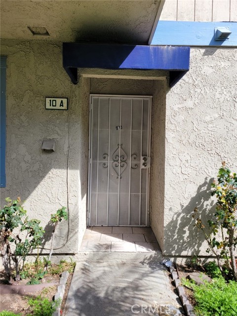 Detail Gallery Image 1 of 12 For 9240 Date St 10a,  Fontana,  CA 92335 - 2 Beds | 1/1 Baths