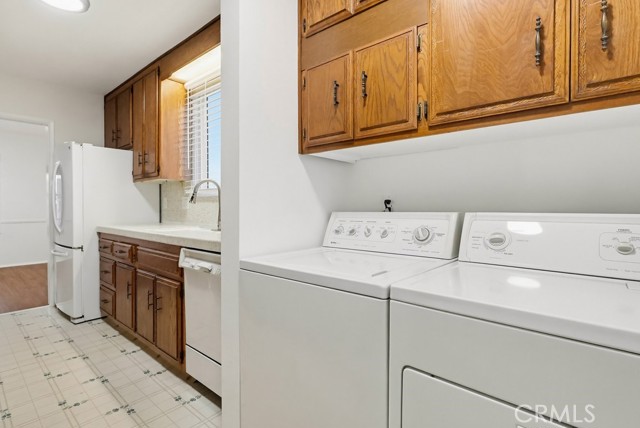 Detail Gallery Image 33 of 53 For 2836 Flangel, Lakewood,  CA 90712 - 3 Beds | 2 Baths