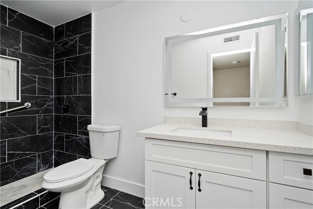Detail Gallery Image 14 of 23 For 622 S Santa Fe #6,  Hemet,  CA 92543 - 2 Beds | 2 Baths
