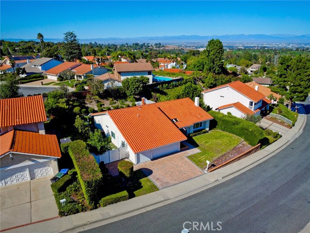 4077 Rousseau Lane, Palos Verdes Peninsula, California 90274, 3 Bedrooms Bedrooms, ,2 BathroomsBathrooms,Residential,Sold,Rousseau,SB23186805