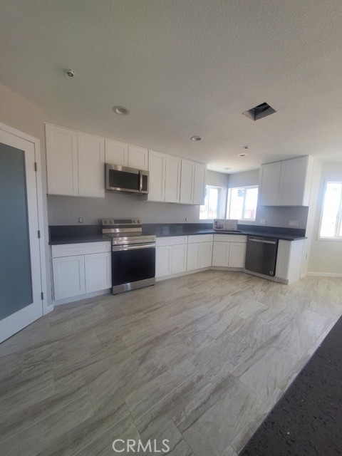 20449 81st Street, California City, CA, 93505 20449 81st Street, California City, CA, 93505