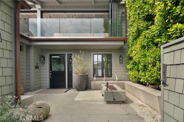 Detail Gallery Image 5 of 22 For 998 Emerald Bay, Laguna Beach,  CA 92651 - 4 Beds | 4/1 Baths