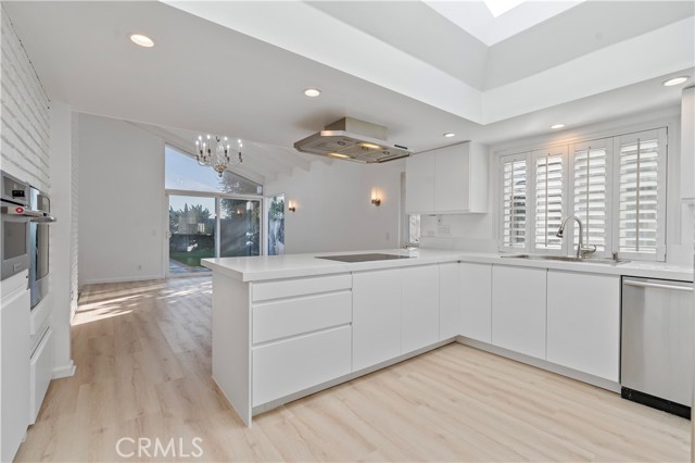 Detail Gallery Image 67 of 73 For 1831 Seadrift Dr, Corona Del Mar,  CA 92625 - 5 Beds | 4 Baths