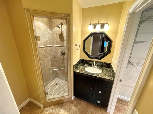 Detail Gallery Image 14 of 29 For 21292 Seaforth Ln, Huntington Beach,  CA 92646 - 3 Beds | 3/1 Baths