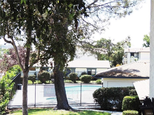 Detail Gallery Image 25 of 31 For 4137 Tiberon Dr, Oceanside,  CA 92056 - 3 Beds | 2 Baths