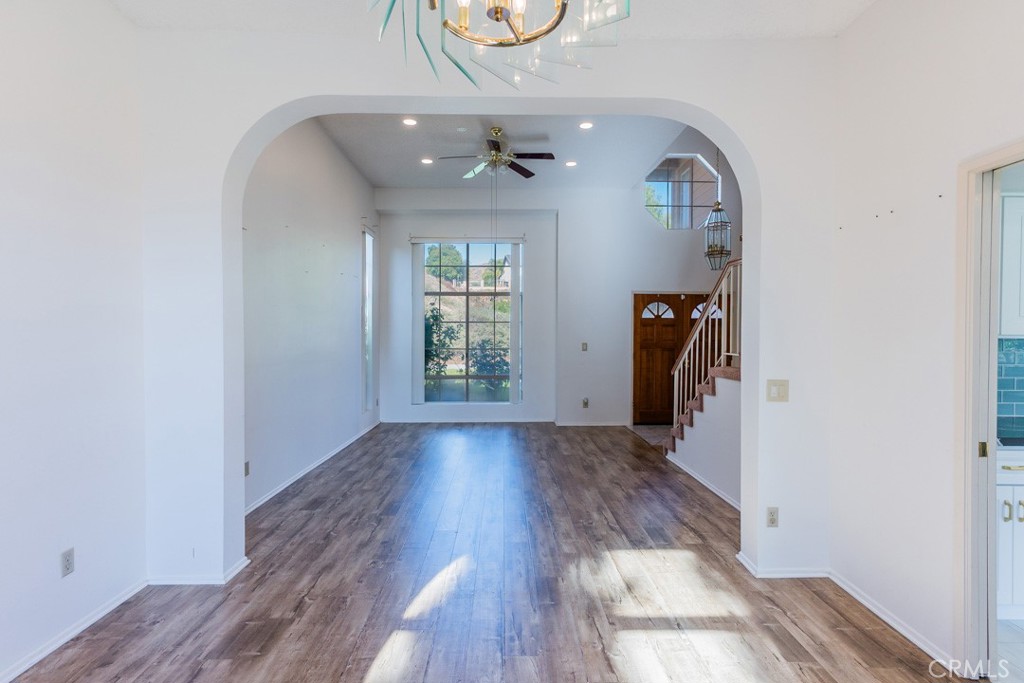 MLS #SR25258696 image #6