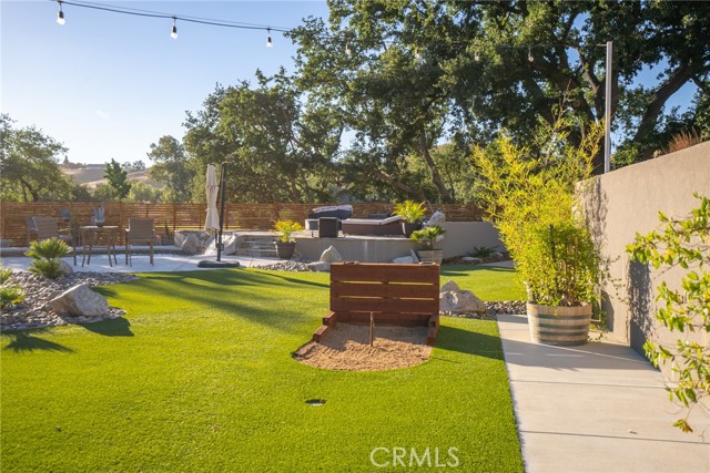 Detail Gallery Image 6 of 46 For 9640 Parkway Circle, Paso Robles,  CA 93446 - 4 Beds | 2/1 Baths