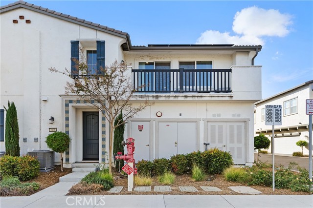 Detail Gallery Image 1 of 35 For 7078 Vernazza Pl, Corona,  CA 92880 - 2 Beds | 2 Baths