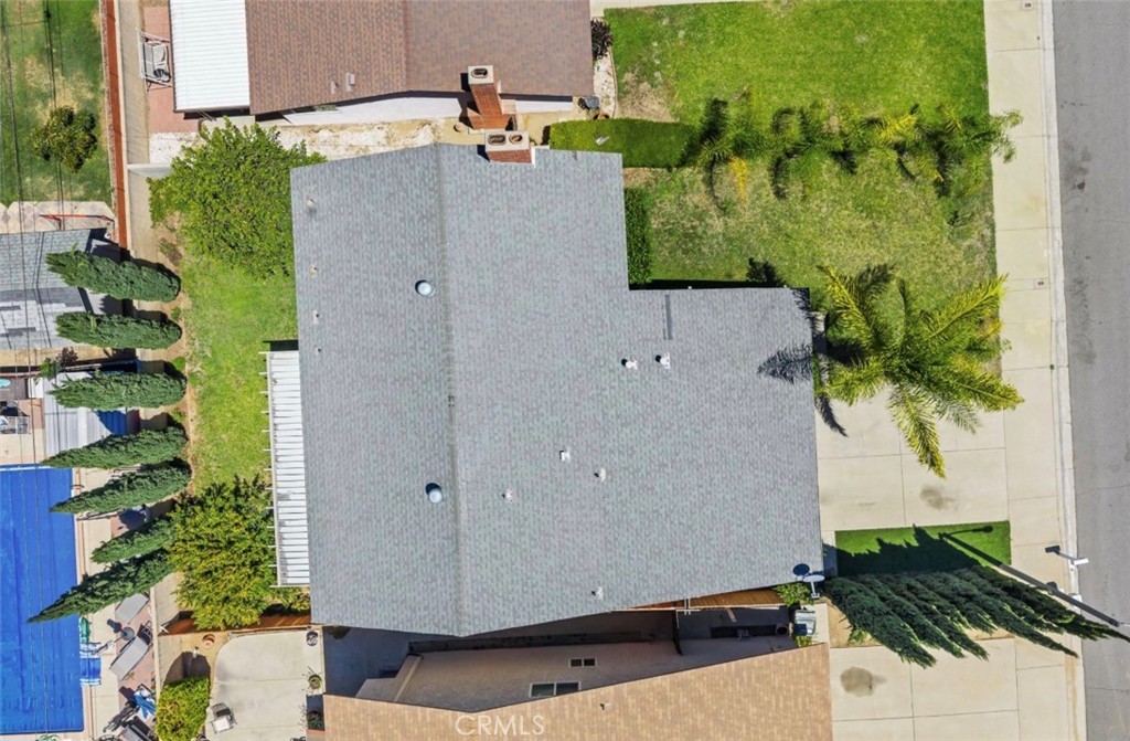 https://media.crmls.org/medias/1ba2d5f2-942e-44cf-8722-2fea7f4a1cea.jpg?preset=X-Large