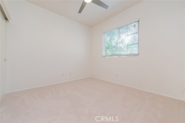 825 Yorkshire, Irvine CA: https://media.crmls.org/medias/1ba2de7b-20c3-4023-a342-7713e2a780be.jpg