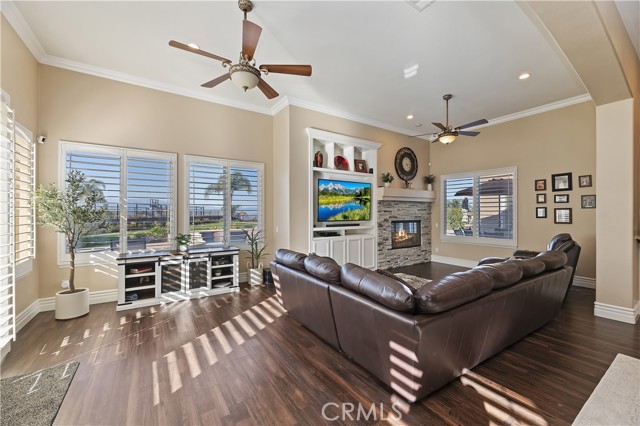 Detail Gallery Image 39 of 74 For 4085 Strandberg St, Corona,  CA 92881 - 4 Beds | 3/1 Baths