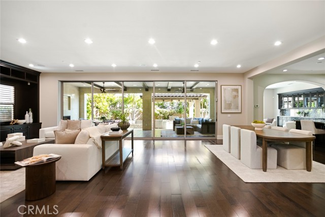 Image 15 of 75 For 2282 Rosecrans Court