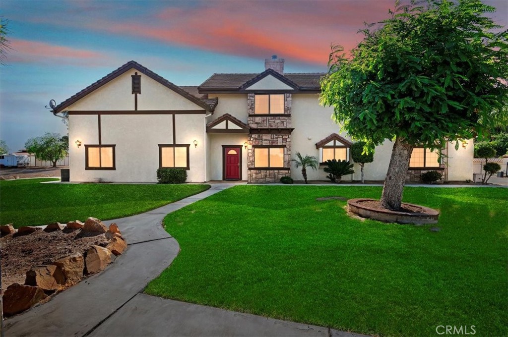 29801 Maxine Ln