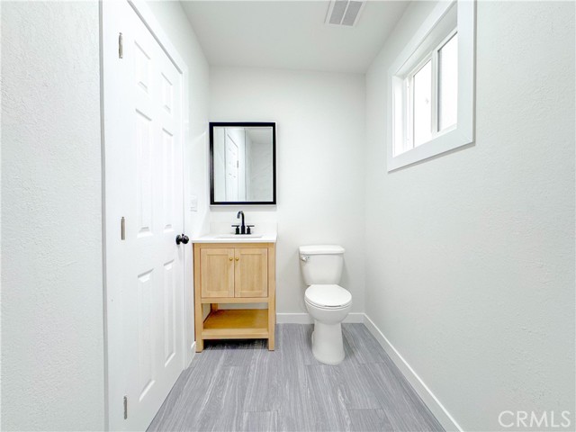 Detail Gallery Image 19 of 30 For 1366 W 152nd St, Compton,  CA 90220 - 2 Beds | 2 Baths