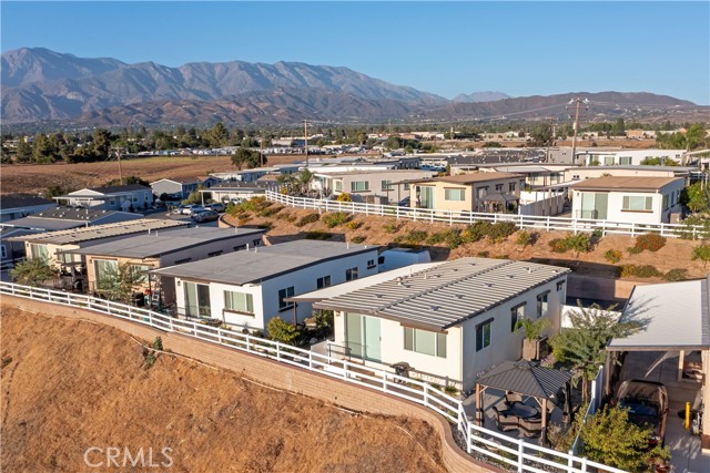 1134 Villa Calimesa Ln, Calimesa CA: https://media.crmls.org/medias/1ba43f29-b134-479c-8e7a-e243d238bd53.jpg