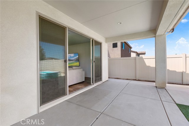 Detail Gallery Image 28 of 30 For 33076 Lirac Ln, Winchester,  CA 92596 - 6 Beds | 4/1 Baths