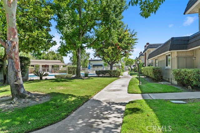 14276 Bolsa Chica Road, Westminster CA: https://media.crmls.org/medias/1ba52d01-4426-4f89-b06c-7d24f15d725b.jpg