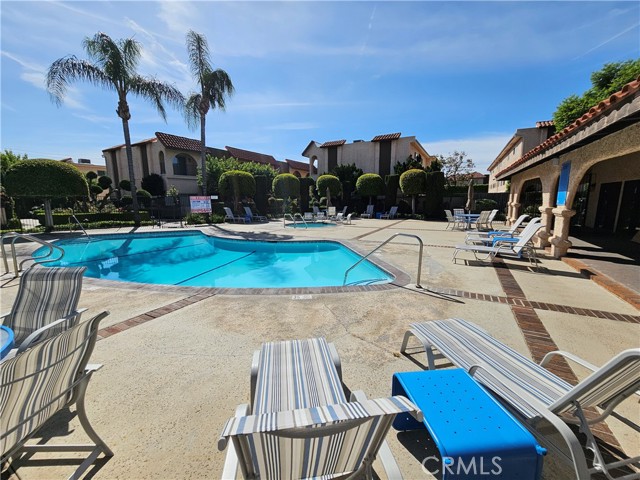 Detail Gallery Image 63 of 69 For 1711 Grismer Ave #52,  Burbank,  CA 91504 - 3 Beds | 3 Baths