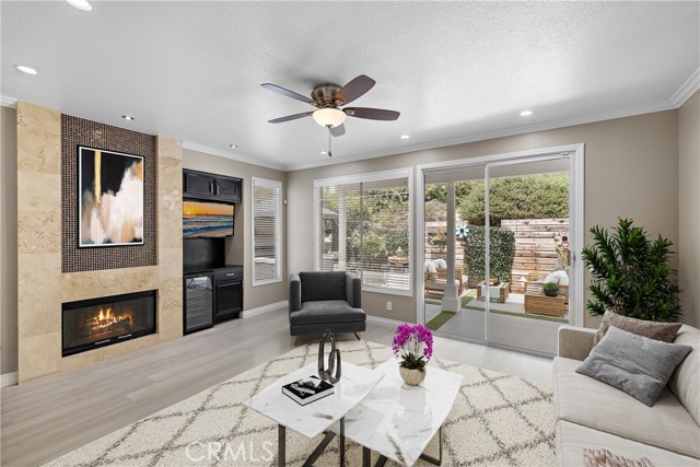 9 Cranwell, Aliso Viejo CA: https://media.crmls.org/medias/1ba5b95d-f582-42bf-9cc0-dbc5291c786c.jpg