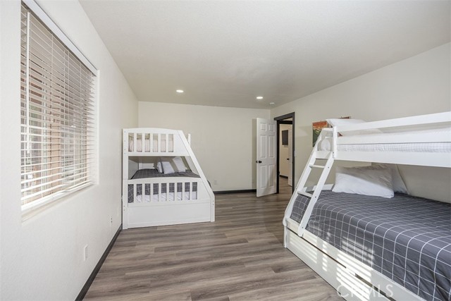 39607 Forest Road, Big Bear Lake CA: https://media.crmls.org/medias/1ba5e950-7adf-4969-87c6-36ffc7e166a2.jpg