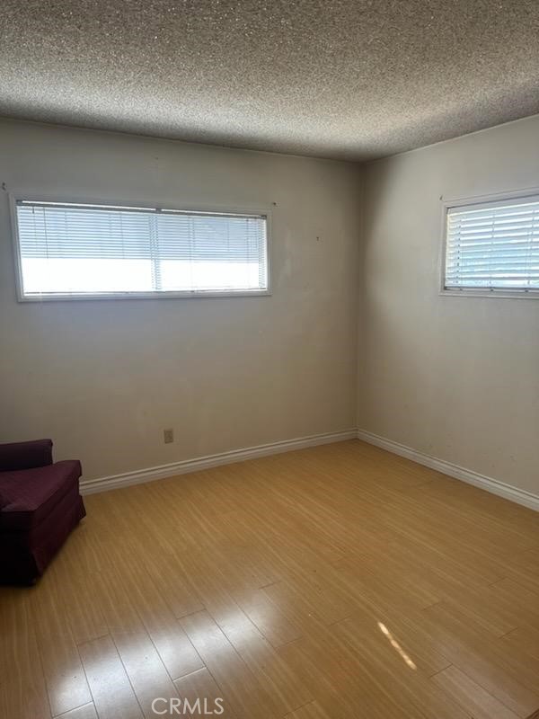 Detail Gallery Image 7 of 14 For 915 S Glenview, West Covina,  CA 91791 - 3 Beds | 2 Baths