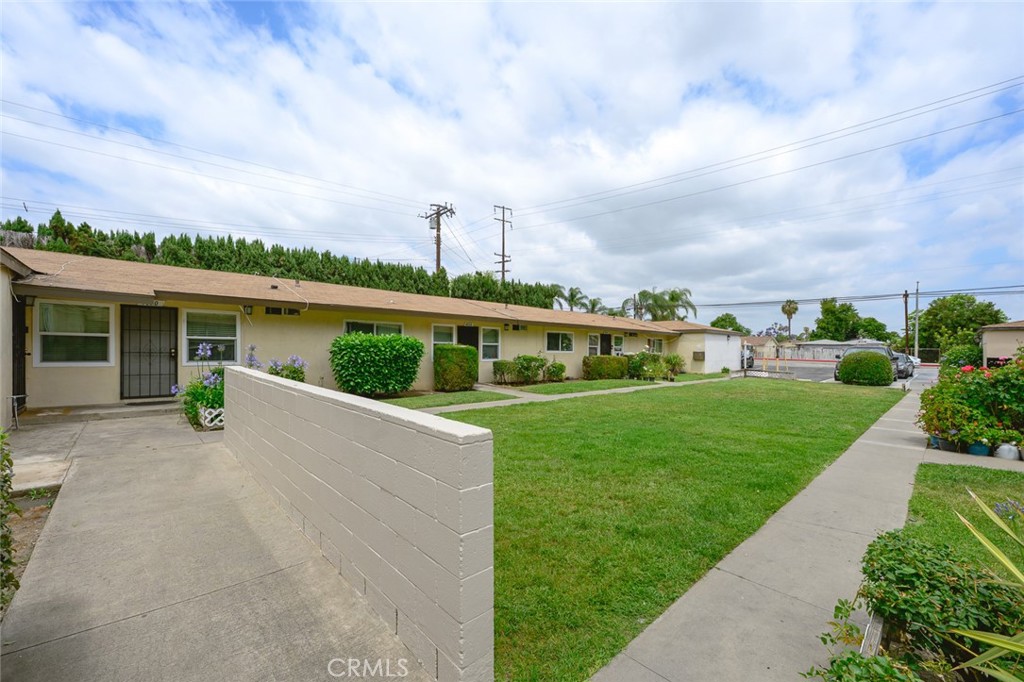 MLS #OC26099965 image #2