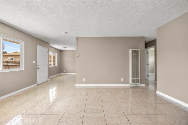 1163 W 3rd Street, Pomona CA: https://media.crmls.org/medias/1ba6aafd-aaa0-4097-8466-41358297c2b0.jpg