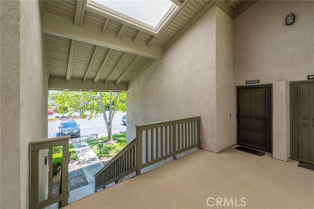 Detail Gallery Image 5 of 40 For 8777 Coral Springs Ct 10e,  Huntington Beach,  CA 92646 - 1 Beds | 1 Baths