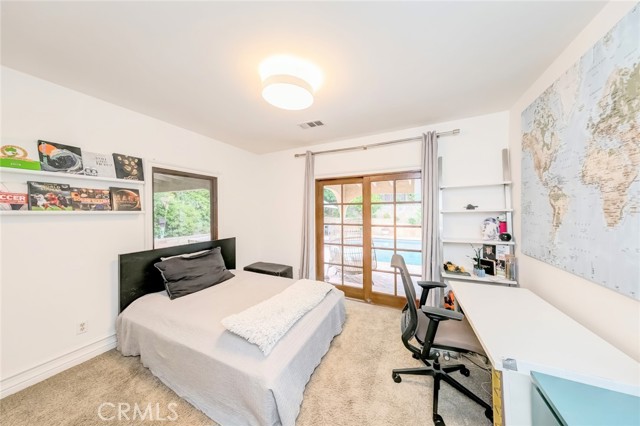 516 Orange Grove Avenue, South Pasadena CA: https://media.crmls.org/medias/1ba7801c-e1ee-40a8-9257-e91eb5cfaf04.jpg
